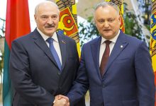 Photo of Lukașenko, felicitat de Dodon cu ocazia zilei sale de naștere: Un om de stat remarcabil