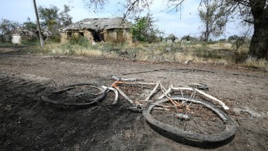 Photo of Soldații ruși ar fi fugit din Harkiv pe biciclete furate și deghizați în ucraineni