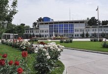 Photo of video | Atac sinucigaş lângă poarta Ambasadei Rusiei de la Kabul. Atacatorul s-a detonat după ce a fost împușcat