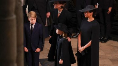 Photo of foto | Prinţul George şi Prinţesa Charlotte, prezenți la înmormântarea reginei Elisabeta a II-a. Copii și-au luat rămas bun de la străbunică