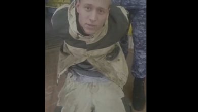 Photo of video | Focuri de armă într-un centru de recrutare. Un rus înarmat l-a împușcat pe comandantul instituției în spate