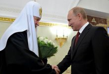 Photo of Patriarhul Kirill îi îndeamnă pe ruși să se roage pentru Putin