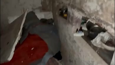 Photo of video | „O cameră de tortură”, descoperită de ucraineni într-o clădire din care se auzeau țipete, după alungarea rușilor