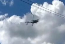 Photo of video | Momentul îngrozitor în care pilotul unui elicopter pierde controlul și se prăbușește