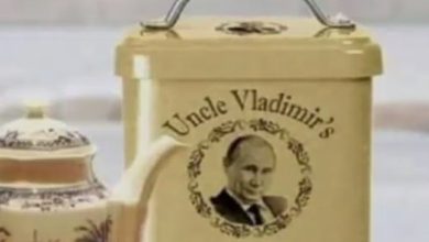 Photo of „Urări” de ziua lui Putin: O cană din cel mai bun ceai al unchiului Vladimir, cu o urmă de poloniu