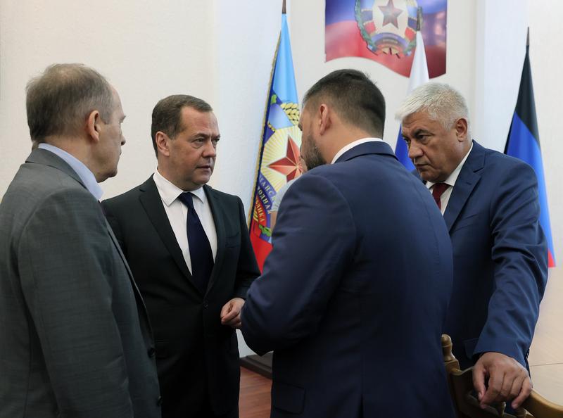 Photo of Ex-diplomat rus, care a demisionat din cauza războiului din Ucraina: „Viitorul Rusiei e profund nesigur dacă Putin este dat afară”