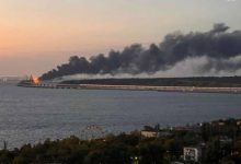 Photo of Cel puţin trei morți în explozia de pe podul Crimeii. Rușii susțin că l-au identificat pe șoferul camionului-capcană