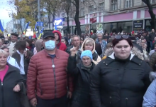 Photo of video, foto, update | Nou protest Șor în centrul capitalei: Altercații, rețineri și ouă aruncate spre Poliție