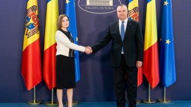 Photo of Maia Sandu, întâlnire cu premierul român la București. Ce au discutat oficialii