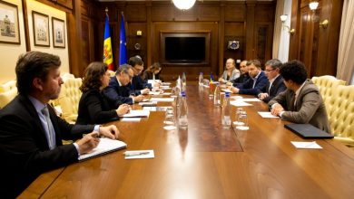 Photo of BERD promite R. Moldova ajutor în domeniul electroenergetic. Ce a discutat Grosu cu reprezentanții Băncii