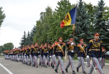 Photo of Un contingent de militari moldoveni va participa la parada militară de 1 decembrie de la București
