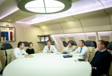 Photo of foto | Maia Sandu, în avionul lui Macron, în drum spre Conferinţa Platformei de Sprijin pentru R. Moldova