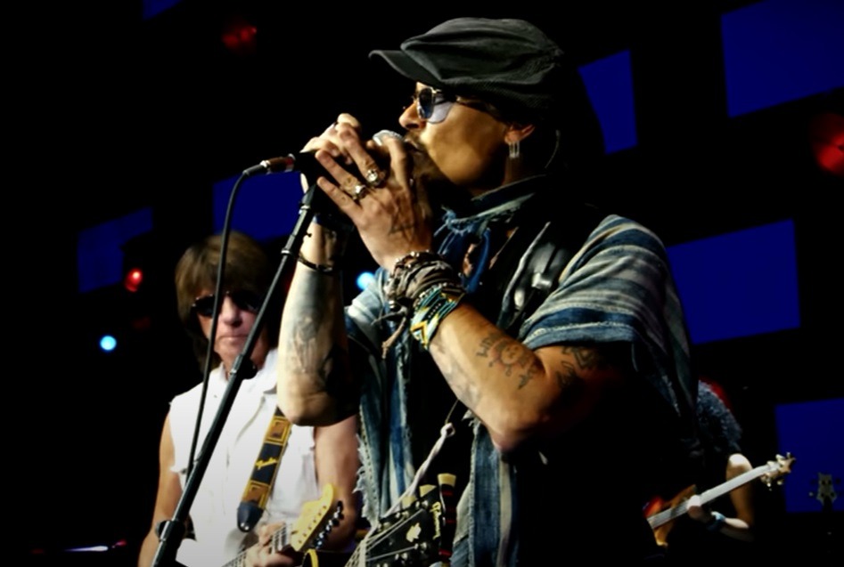 Photo of Johnny Depp refuză să plătească cele 2 milioane de dolari datorate lui Amber Heard, în urma procesului de defăimare