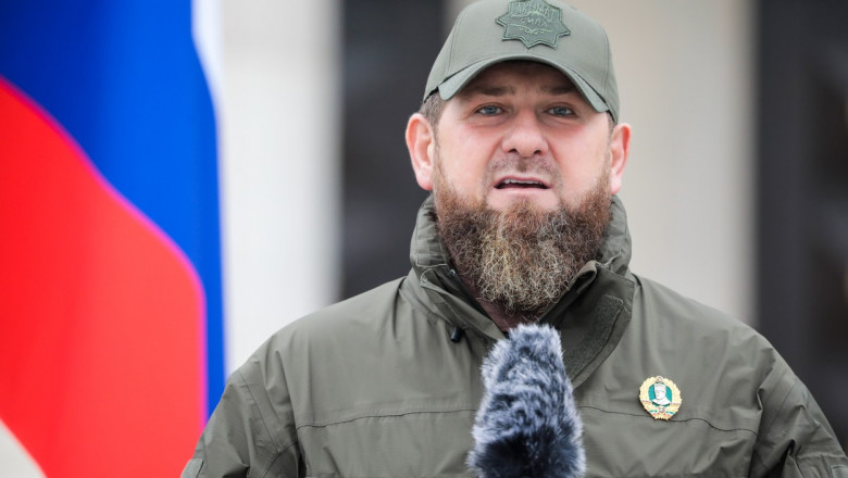 Photo of Kadîrov laudă retragerea soldaților ruși din Herson: „Toată lumea știa că e un teritoriu de luptă dificil”