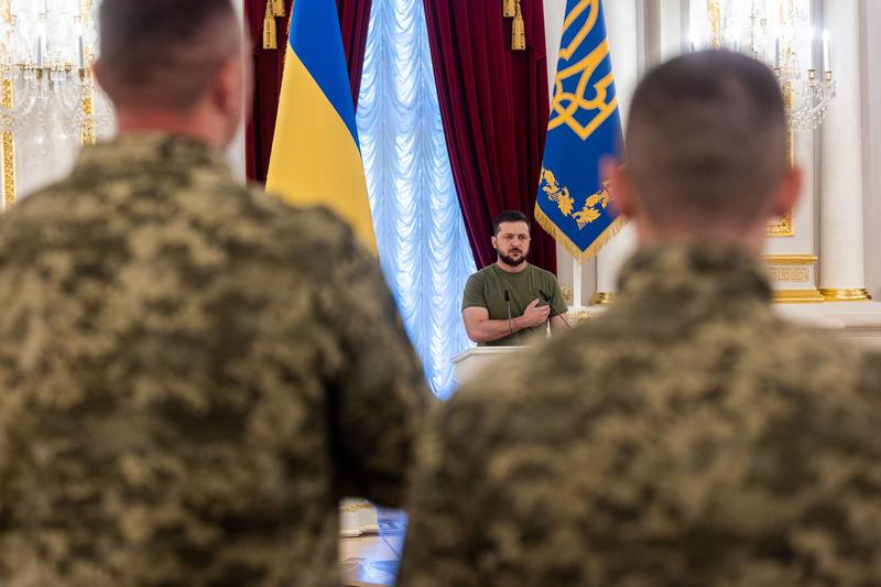 Photo of Ucraina a prelungit legea marțială și mobilizarea până anul viitor