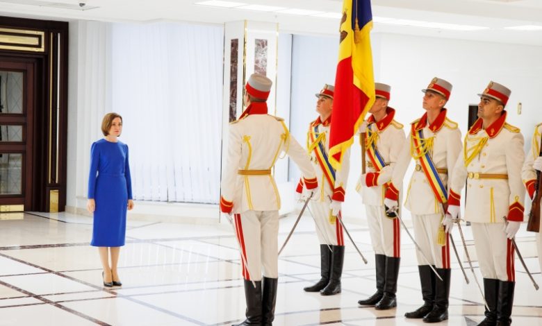 Photo of foto | Maia Sandu a înmânat distincții mai multor personalități: „Sunt convinsă că putem reuși prin oameni”