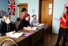 Photo of video | „E frumoasă și melodioasă”. Refugiații de la Bălți învață româna „din respect pentru țara în care locuiesc”