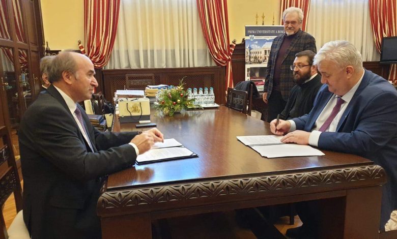 Photo of Universitatea „Alexandru Ioan Cuza” din Iași înființează o extensiune la Universitatea de Stat din Moldova. Ce prevede aceasta