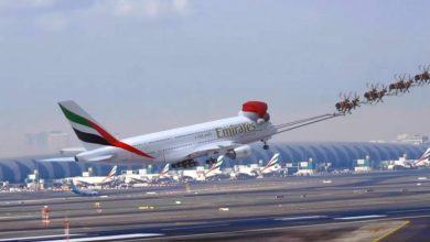 Photo of video | Un avion de la Emirates Airlines transformat în sania lui Moș Crăciun trasă de reni