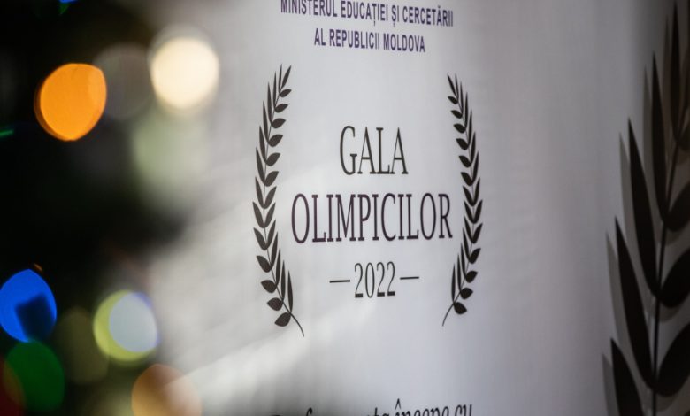 Photo of foto | Cei mai buni profesori și elevi au fost premiați în cadrul Galei Olimpicilor. Care este valoarea premiilor