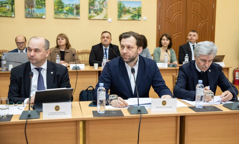 Photo of Comisie Națională pentru monopol fiscal, instituită de Guvern: Mecanismul are scopul de apărare a cetățenilor și societății