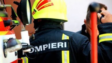 Photo of Incendiu la Căușeni: Un bărbat a murit, iar peste 20 de persoane au fost evacuate dintr-un bloc de locuit