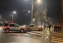 Photo of video | Accident în sectorul Rîșcani al capitalei: Două automobile, grav avariate
