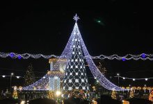 Photo of foto | Centrul capitalei s-a transformat într-o poveste: A fost inaugurat principalul Pom de Crăciun din țară