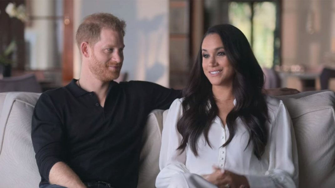 Photo of Prințul Harry susține că William a țipat la el în legătură cu despărțirea de familia regală, în ultimele episoade ale documentarului Netflix