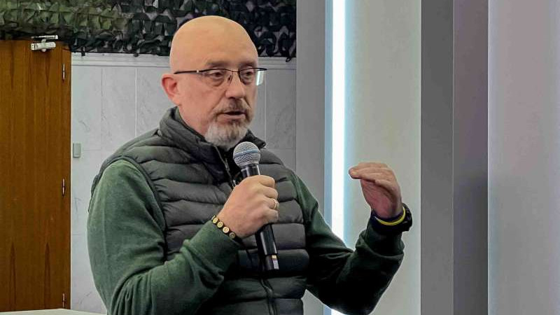 Photo of Ucraina îşi asigură necesarul de arme şi muniţii pentru întregul an 2023, anunţă Ministerul Apărării de la Kiev