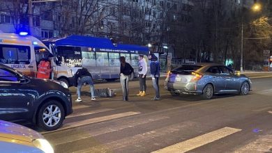 Photo of foto | Accident în capitală: Un bărbat a fost tamponat de o mașină chiar lângă trecerea de pietoni