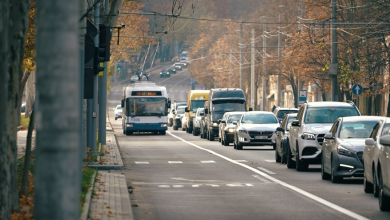 Photo of video | Cum funcționează benzile dedicate transportului public din Chișinău: Cu cât s-a redus timpul de așteptare în stații