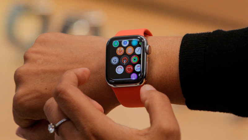 Photo of Apple are probleme în instanță: Ce se întâmplă cu smartwatch-urile sale