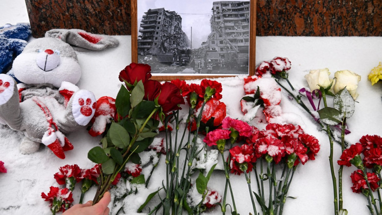 Photo of Ce au pățit rușii de la Moscova care i-au plâns pe morții din blocul bombardat de armata lor în Dnipro