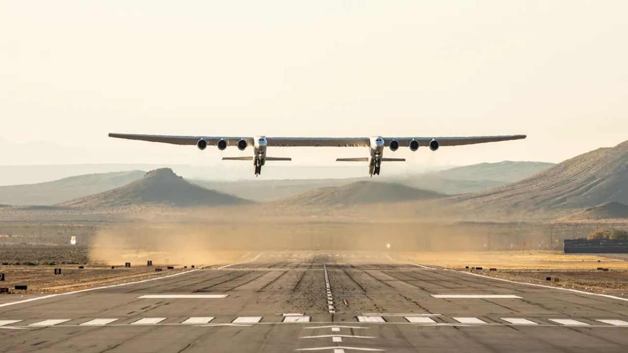Photo of Cel mai mare avion din lume a depășit un nou record: Ce a reușit Stratolaunch Roc