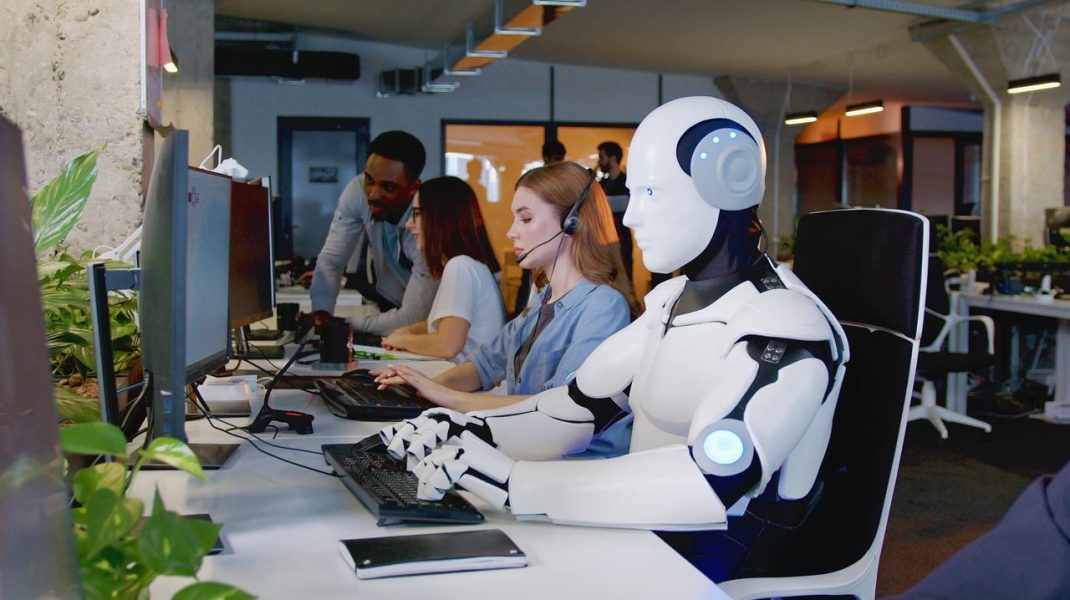 Photo of Inteligența artificială ar putea face ca unele locuri de muncă să dispară pentru oameni: Care sunt acestea