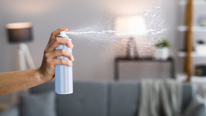 Photo of O fată de 14 ani a murit după ce a inhalat deodorant. Avertismentul tatălui adolescentei pentru toți părinții