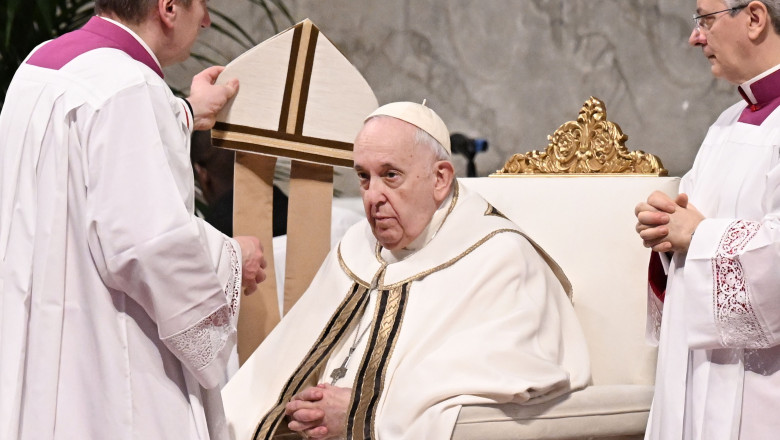 Photo of Papa Francisc: Războiul din Ucraina este o „crimă împotriva lui Dumnezeu și a umanității”