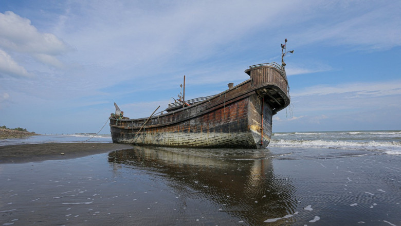 Photo of „Pielea îmi putrezea și mi se vedeau oasele”. O mamă rememorează cele cinci săptămâni în care a plutit în derivă în ocean