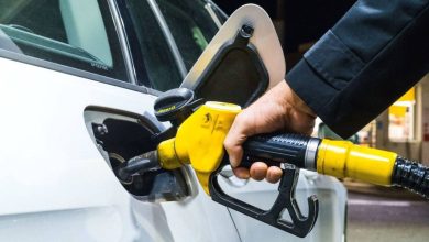 Photo of Continuă ieftinirea carburanților: Prețurile stabilite de ANRE pentru joi la benzină și motorină