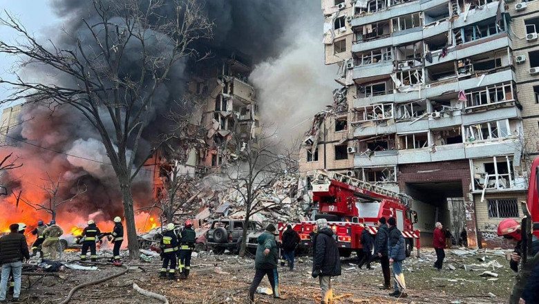 Photo of Rachetele rusești au lovit un bloc din Dnipro: 20 morți și peste 70 de răniți. Au fost decretate trei zile de doliu