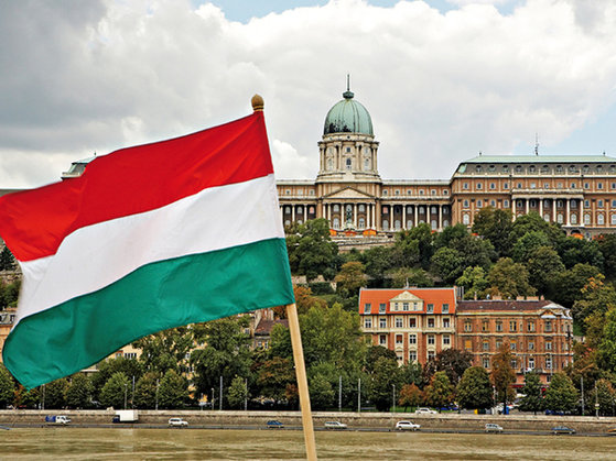 Photo of Ungaria, pe marginea prăpastiei: Preţurile din Budapesta încep să devină inaccesibile pentru localnici