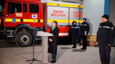 Photo of foto | 55 de salvatori moldoveni cu 12 autospeciale au plecat în Turcia. Maia Sandu: „Aveți în față un drum lung și o misiune grea”