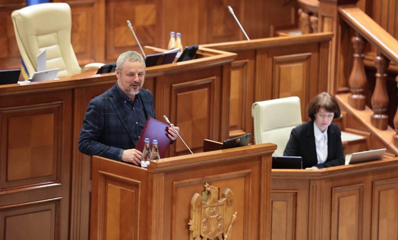 Photo of Statul va finanța editarea cărților semnate de autori din R. Moldova în alte țări