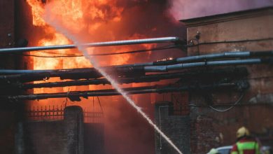 Photo of video | Incendiu devastator într-un adăpost din Crimeea în care se aflau 185 de ruși: Câți au murit