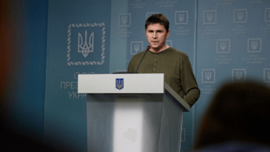 Photo of Mihailo Podoleak, despre acuzațiile Rusiei: „Ucraina nu va veni cu inițiative fără consultări cu Moldova, România și țările UE”