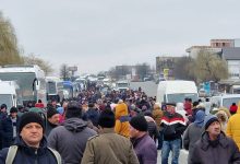 Photo of video update | Protestatarii încearcă cu orice preț să ajungă în centrul capitalei, manifestând un comportament violent față de poliție