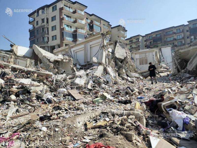 Photo of Seism în Turcia: Preşedintele Erdogan promite construirea a 200.000 de locuinţe