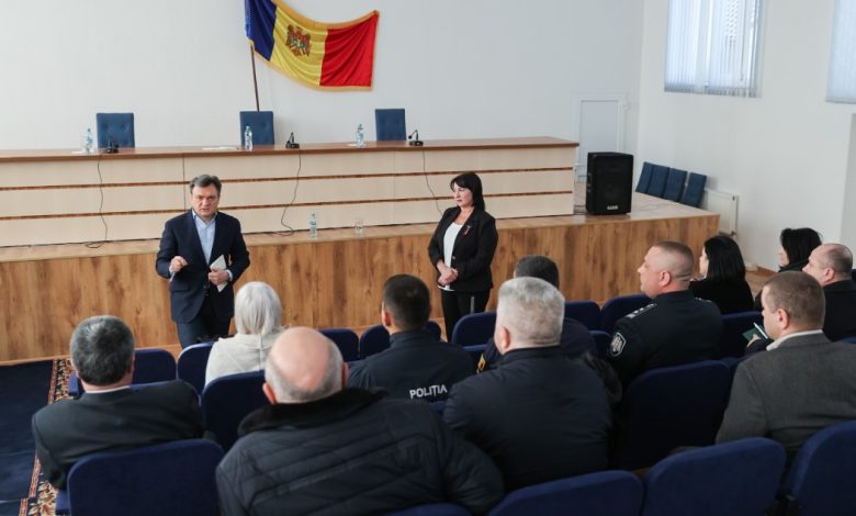 Photo of Prim-ministrul Dorin Recean, în discuție cu 25 de primari din Briceni