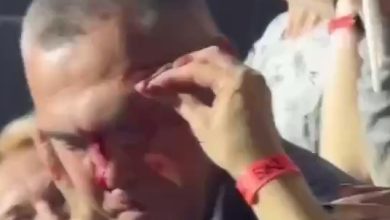 Photo of video | Incident la Arena Chișinău: Unui bărbat i-a căzut peste față o dronă, în timpul concertului